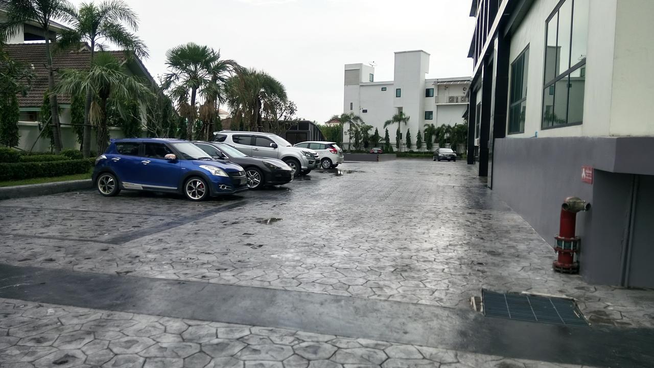 Dusit Grand Condo View Jomtien Exterior foto